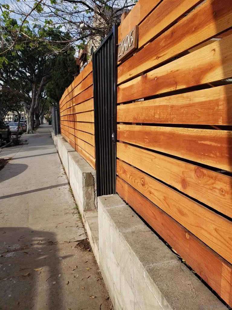 ADU Entrance/ Side of Yard