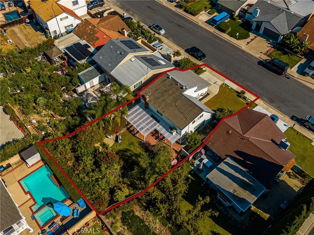 Huge nearly 6,500 sq. ft lot.
