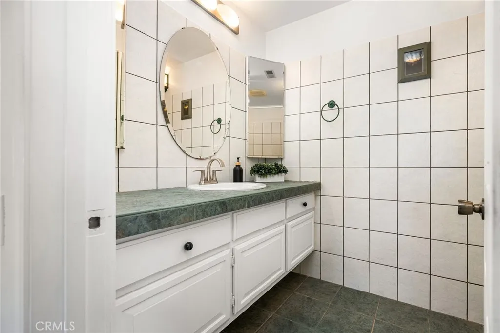Upstairs hall bath.