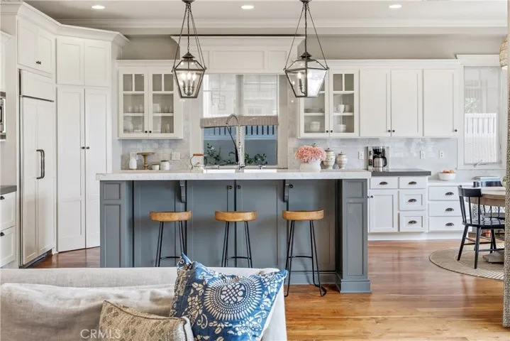 3307 N Poinsettia, Manhattan Beach, California 90266