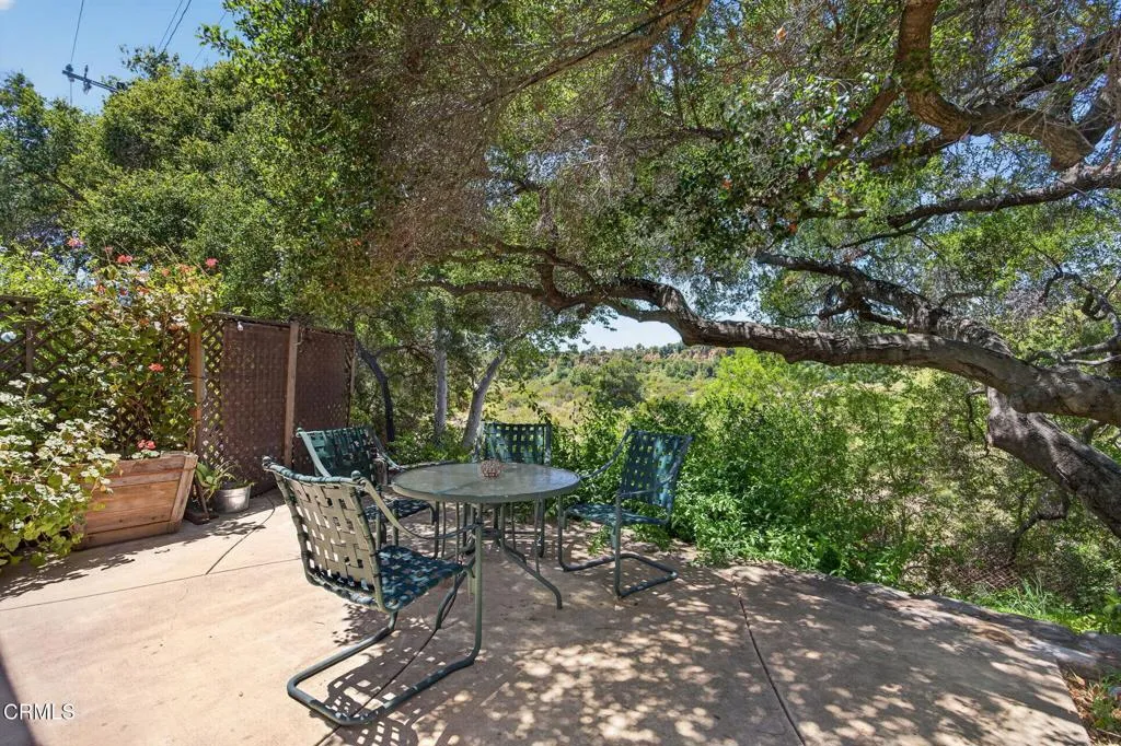 58-web-or-mls-Upmarketmedia_883Mor-184