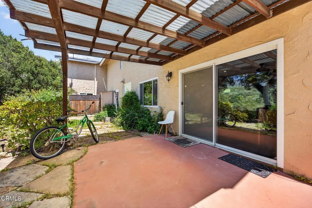 43-web-or-mls-Upmarketmedia_883Mor-138