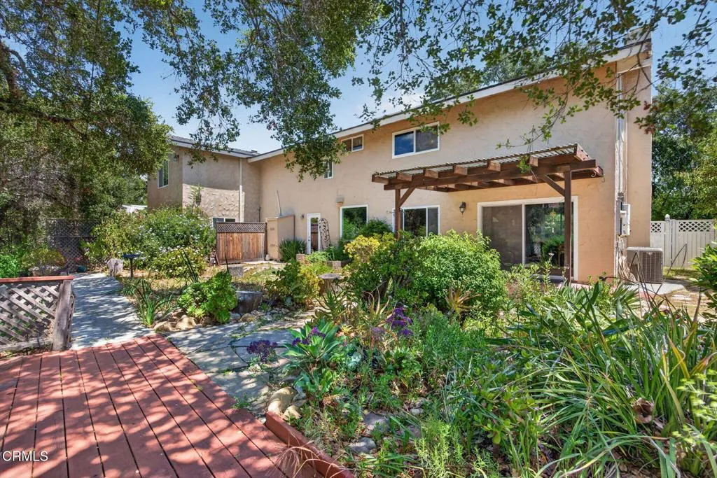 55-web-or-mls-Upmarketmedia_883Mor-176