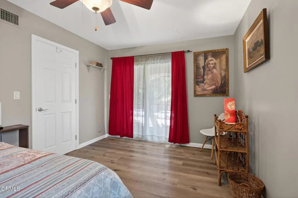 34-web-or-mls-Upmarketmedia_883Mor-109