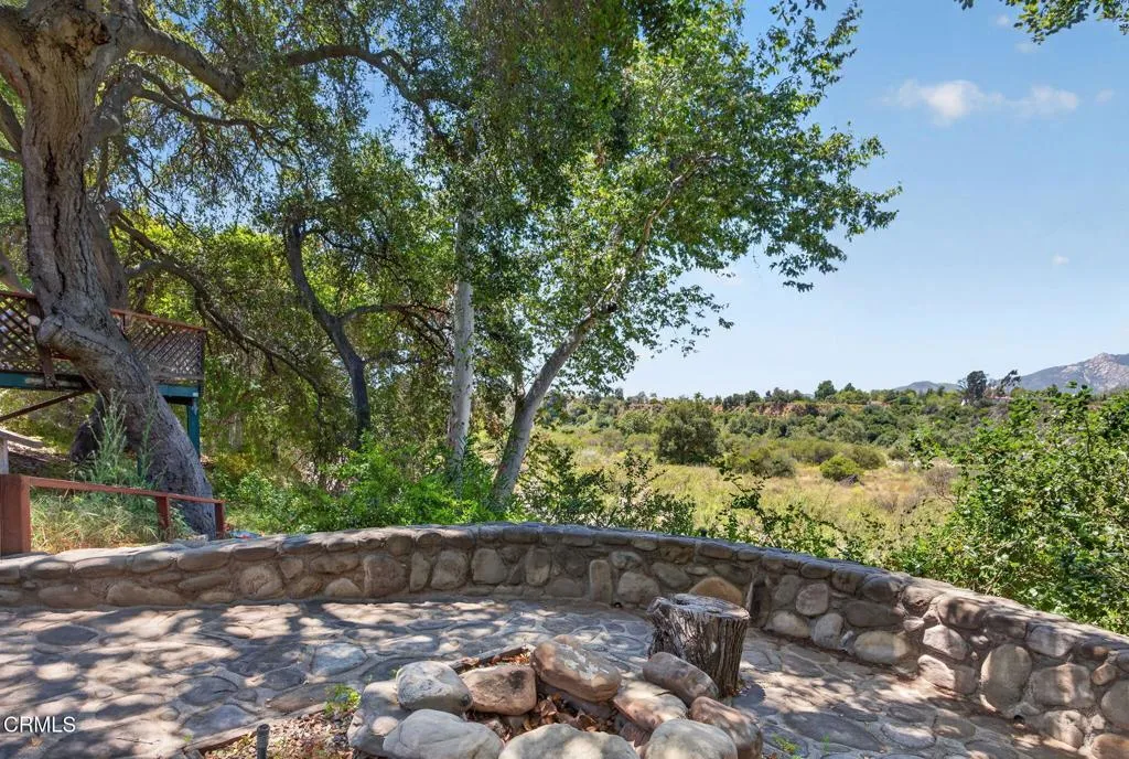 56-web-or-mls-Upmarketmedia_883Mor-178