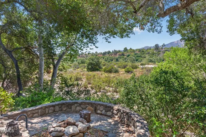 70-web-or-mls-Upmarketmedia_883Mor-220