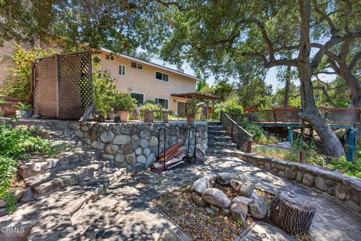 73-web-or-mls-Upmarketmedia_883Mor-231