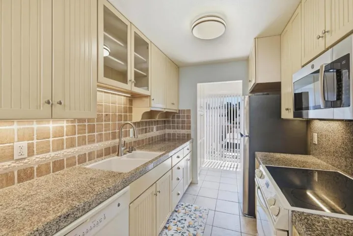 995 Via Tornasol, Aptos, California 95003