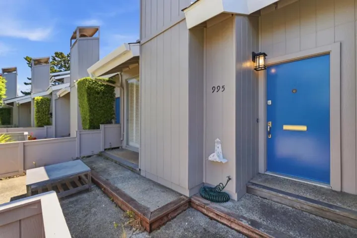 995 Via Tornasol, Aptos, California 95003