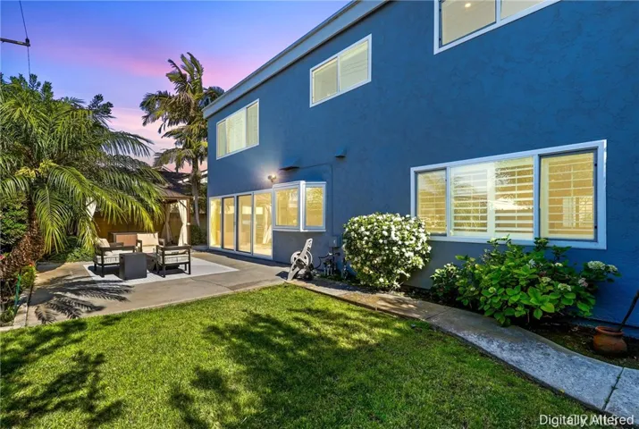 5109 Saratoga Avenue, Cypress, California 90630