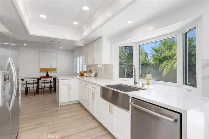 5109 Saratoga Avenue, Cypress, California 90630