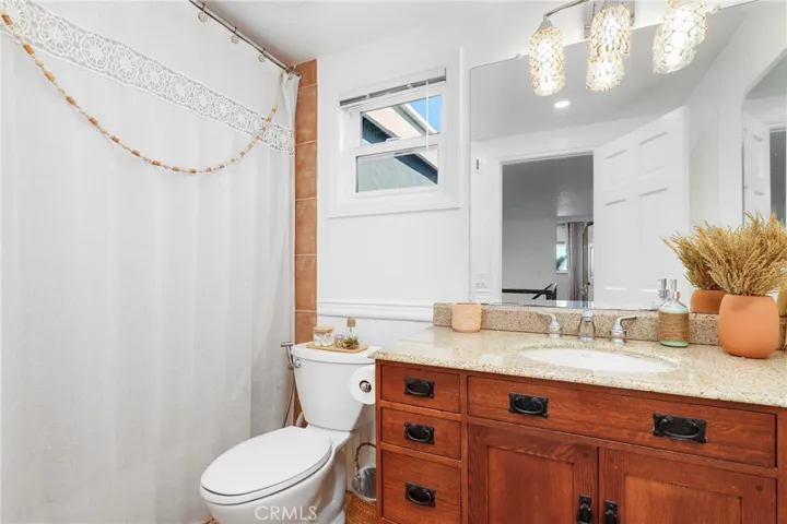5109 Saratoga Avenue, Cypress, California 90630