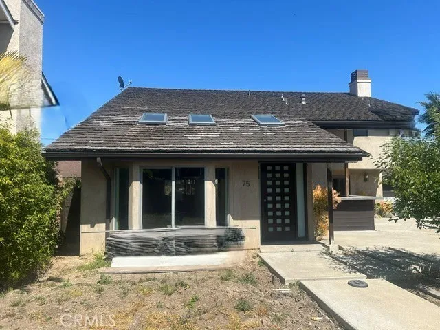 75 Adams Avenue, Huntington Beach, California 92648