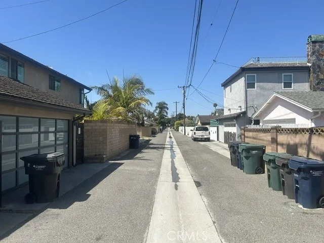Wide Clean alley for easy Garage and Gated off Street Parking