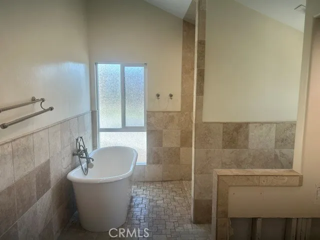 Primary Bathroom, plumbed for Double Sinks, Seperate Shower and Soaking Tub