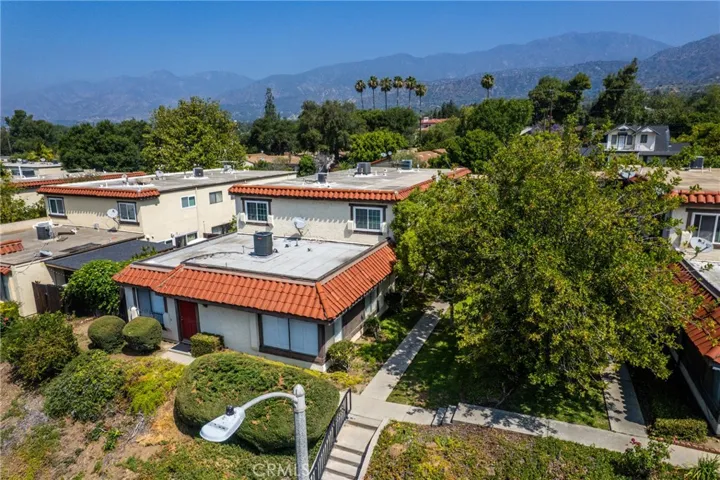 1423 1st, Duarte, California 91010