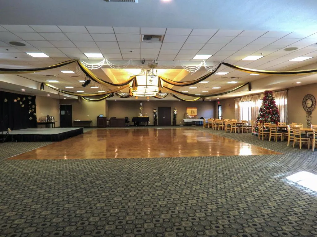 6.5 Ballroom_edited-1