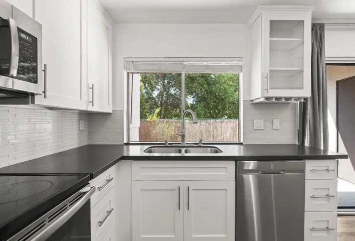 1305 Caminito Gabaldon, San Diego, California 92108