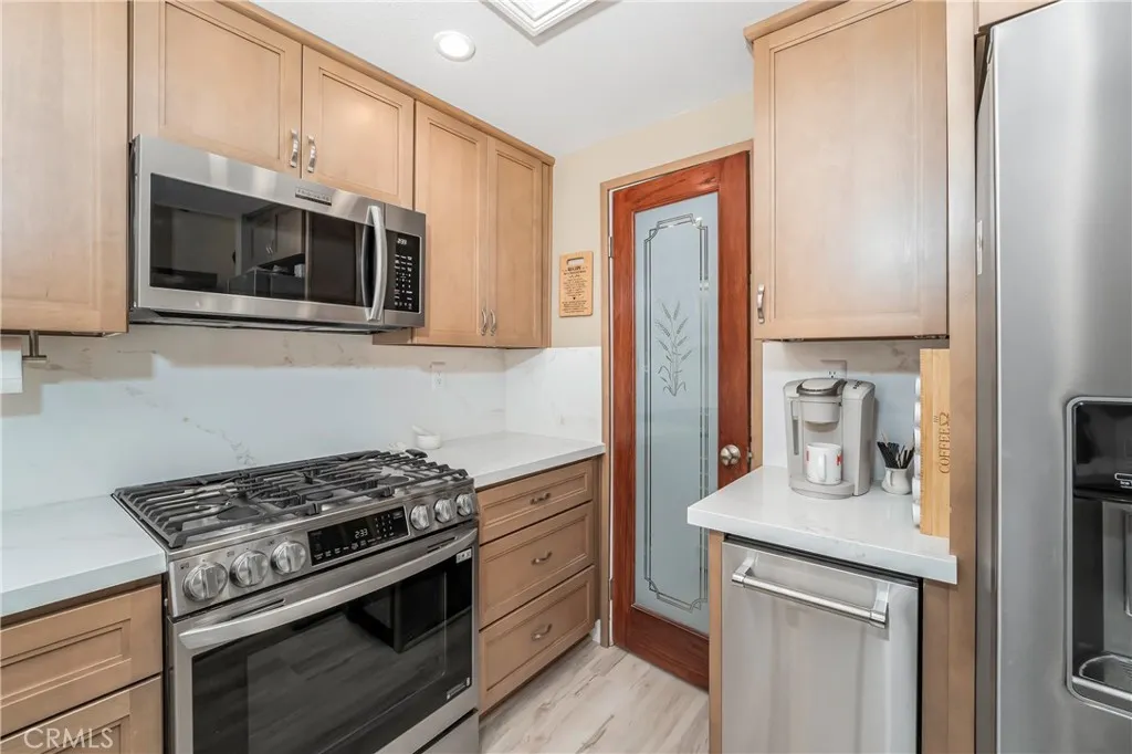 21421 Kirkwall, Lake Forest, California 92630 — photo 5