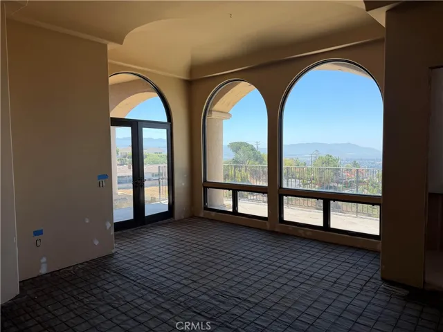Rt.side Master Bedroom
