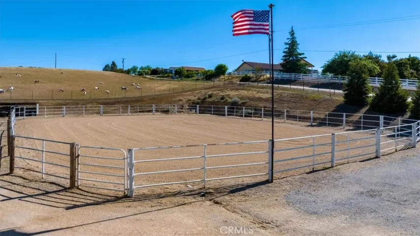 3640 Debonair Drive, Paso Robles, California 93446