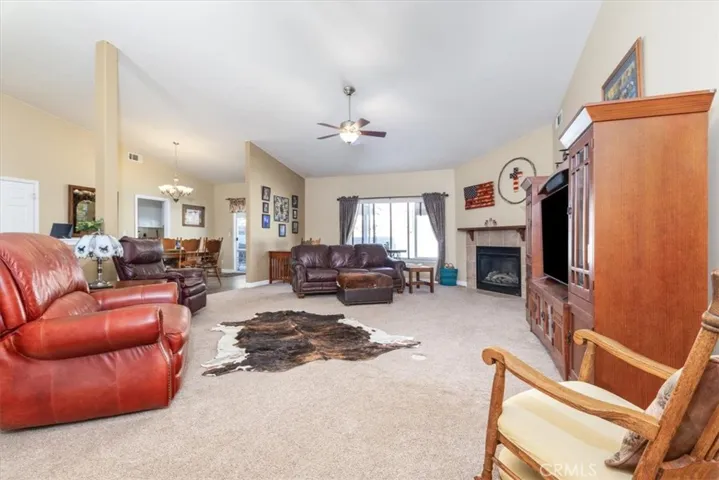 3640 Debonair Drive, Paso Robles, California 93446