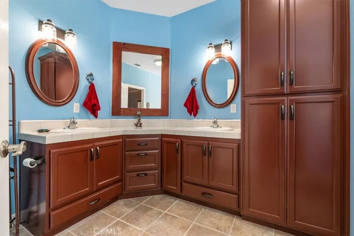 3640 Debonair Drive, Paso Robles, California 93446