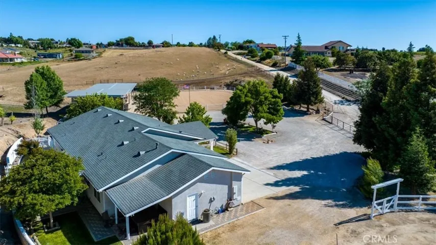 3640 Debonair Drive, Paso Robles, California 93446