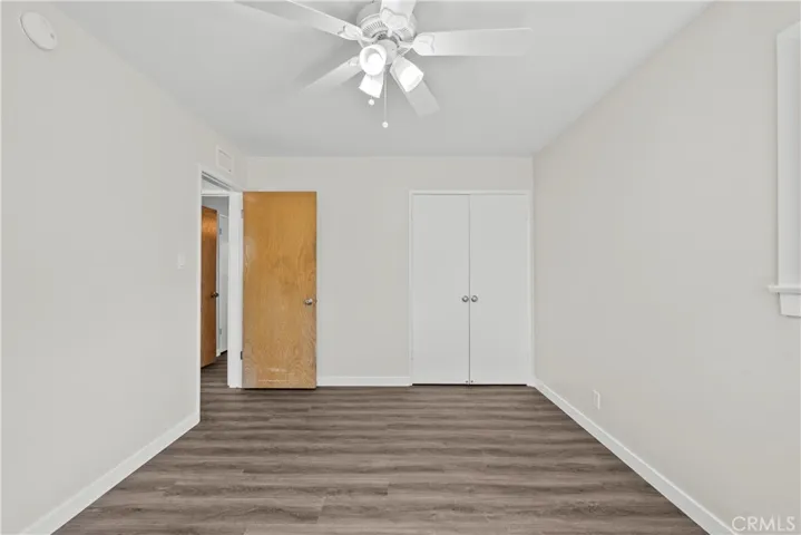 18644 Liggett Street, Northridge, California 91324