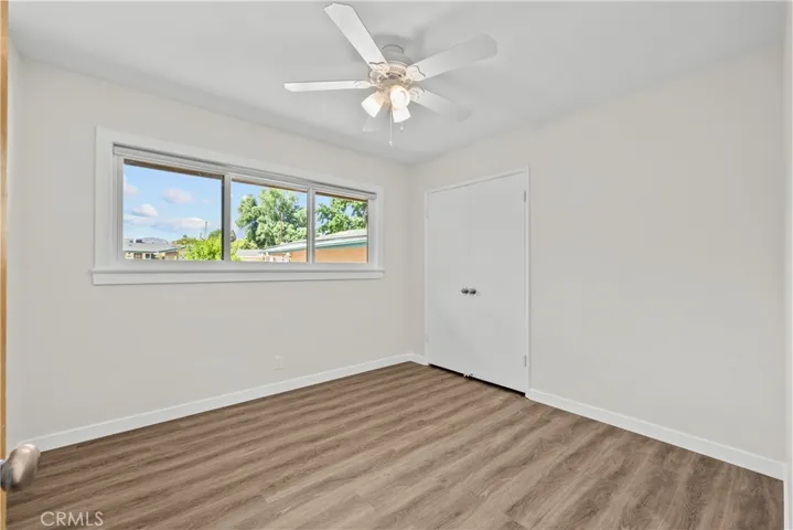 junior bedroom 1