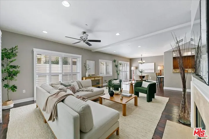 11115 Acama Street 107, Studio City, California 91602 — photo 5