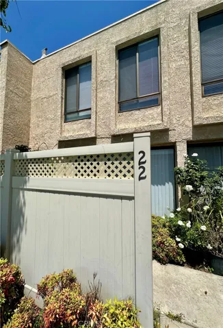 15031 Chatsworth 22, San Fernando, California 91345