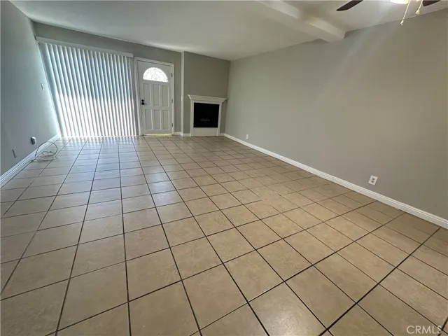 15031 Chatsworth 22, San Fernando, California 91345