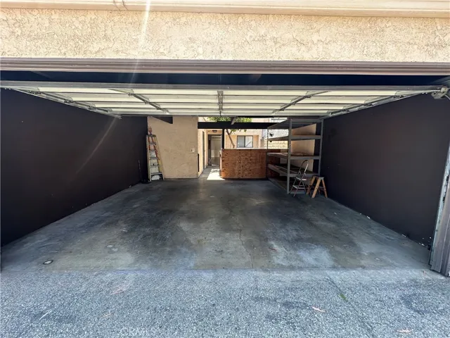 15031 Chatsworth 22, San Fernando, California 91345