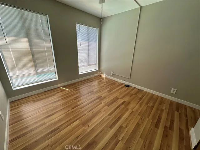 15031 Chatsworth 22, San Fernando, California 91345