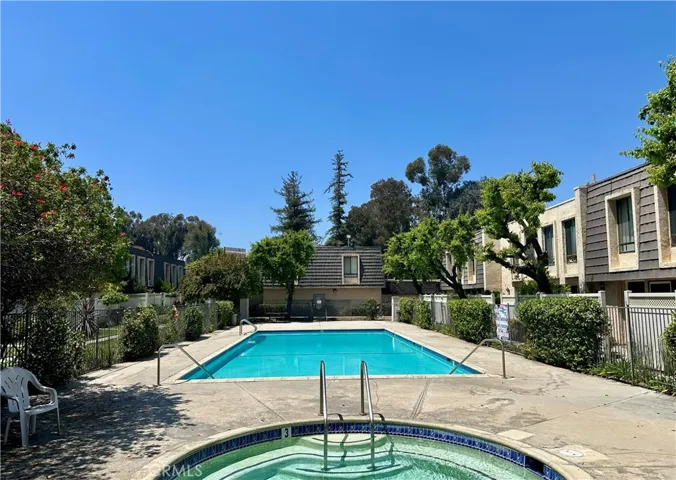 15031 Chatsworth 22, San Fernando, California 91345