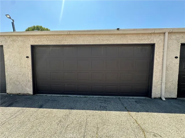 15031 Chatsworth 22, San Fernando, California 91345