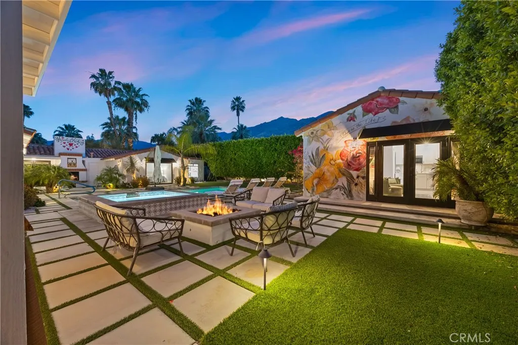 Simulate fire in fire pit & fireplace