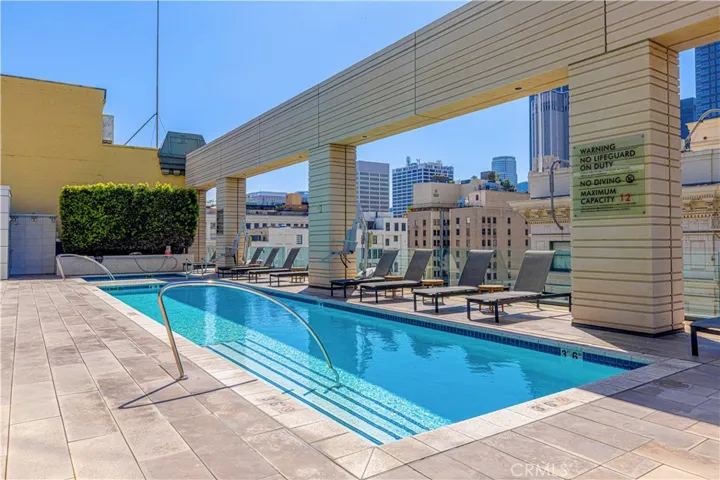 Resort-style Outdoor Pool