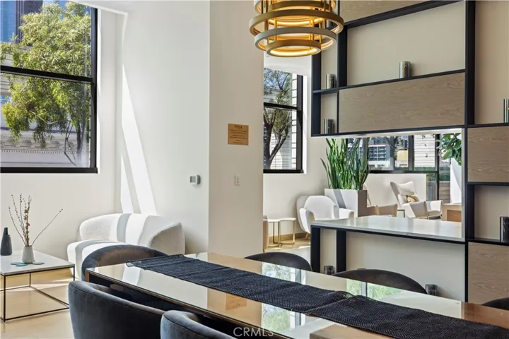 Exclusive Resident Lounge