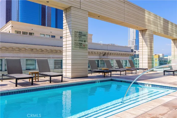 Resort-style Outdoor Pool