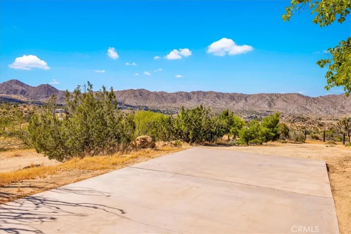 55183 Cooper Lane, Yucca Valley, California 92284