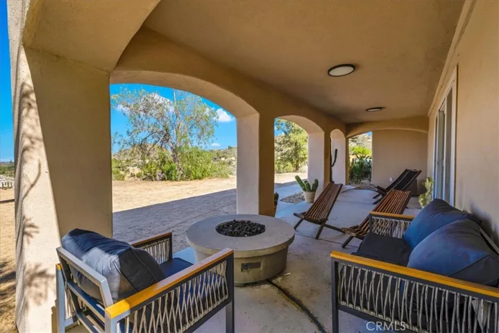 55183 Cooper Lane, Yucca Valley, California 92284