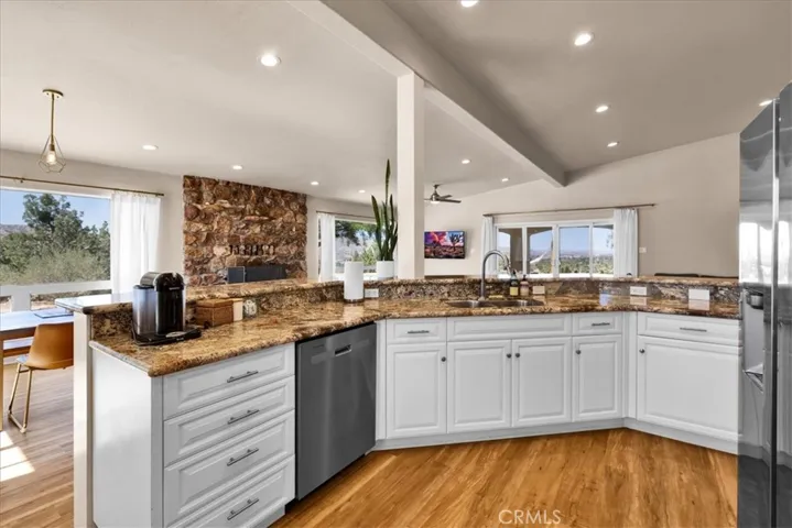 55183 Cooper Lane, Yucca Valley, California 92284