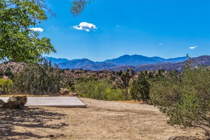 55183 Cooper Lane, Yucca Valley, California 92284