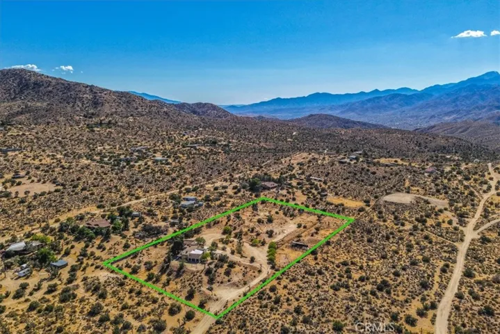 55183 Cooper Lane, Yucca Valley, California 92284
