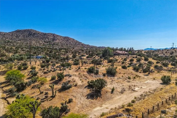 55183 Cooper Lane, Yucca Valley, California 92284