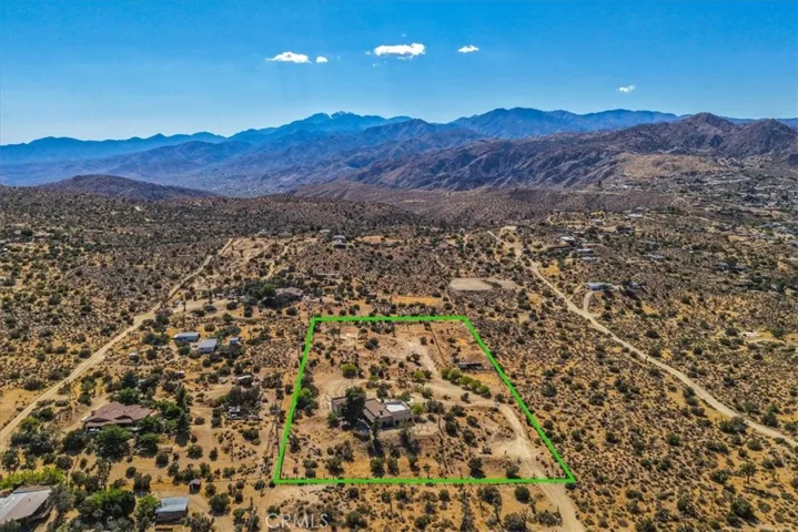 55183 Cooper Lane, Yucca Valley, California 92284