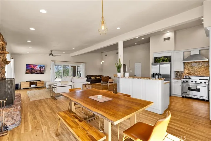 55183 Cooper Lane, Yucca Valley, California 92284