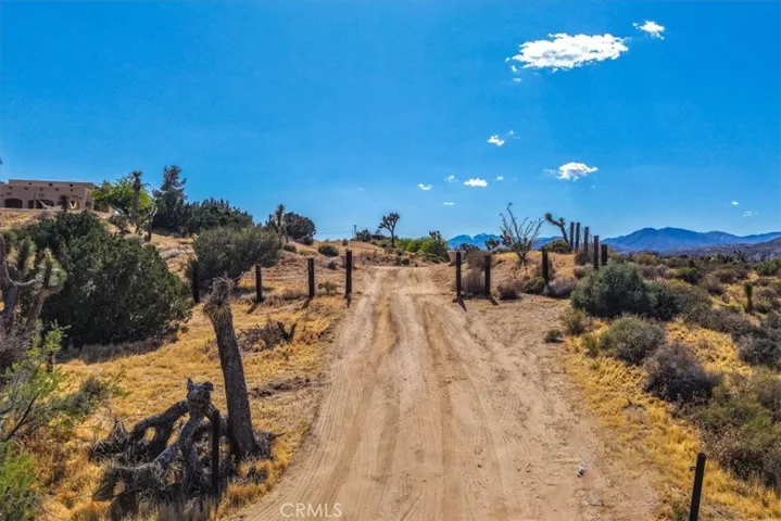 55183 Cooper Lane, Yucca Valley, California 92284